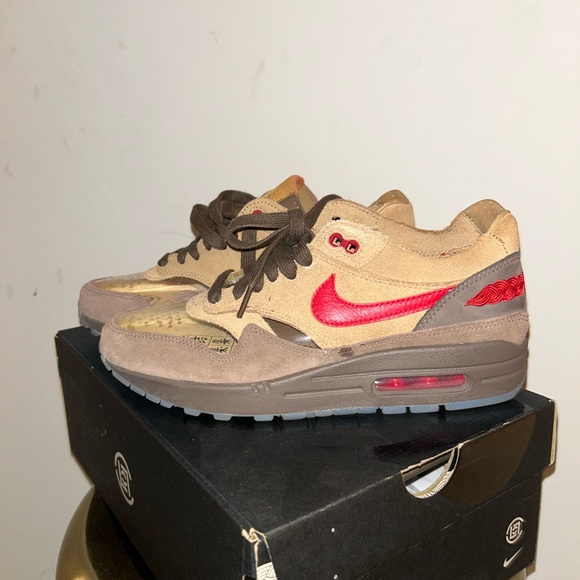 Nike Kids Brown and Red Sneakers